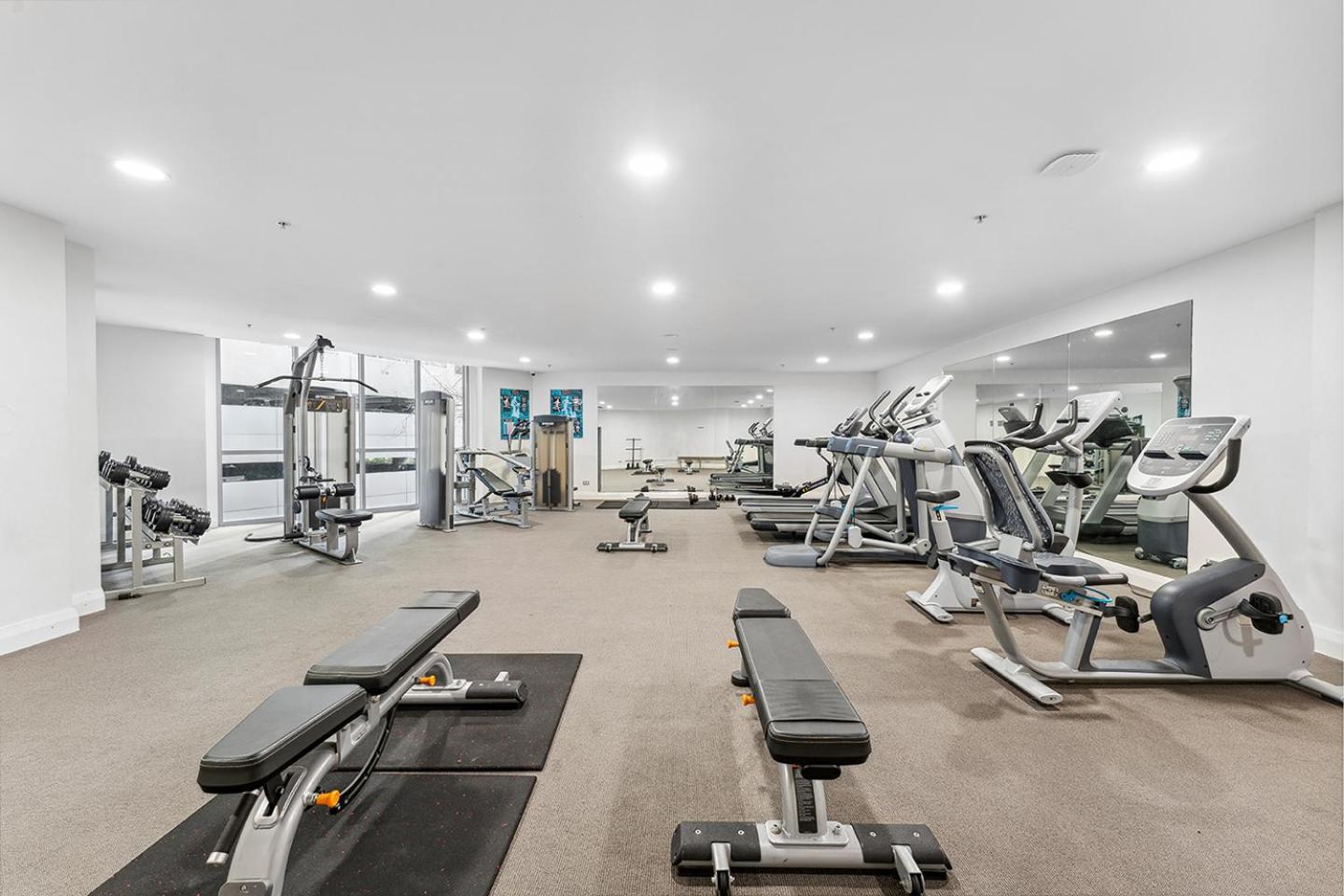 Apx World Square Aparthotel Sydney Bagian luar foto